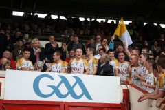 INTERMEDIATE-HURLING-COUNTY-CHAMPIONS-2011-III-Bandon-2-14-Fr-ONeills-0-07-27