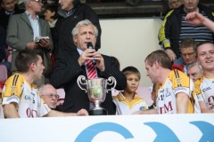INTERMEDIATE-HURLING-COUNTY-CHAMPIONS-2011-III-Bandon-2-14-Fr-ONeills-0-07-52